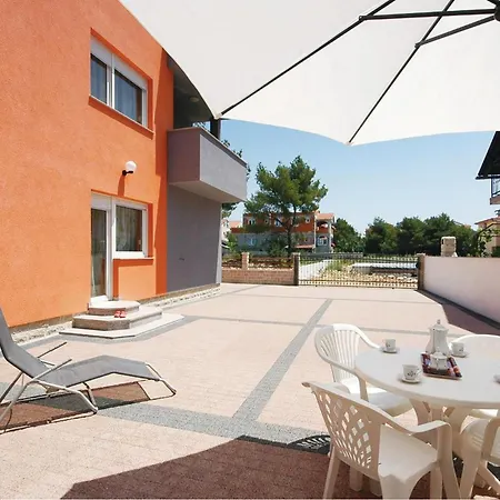 Appartamento 1 Bedroom Cozy In *